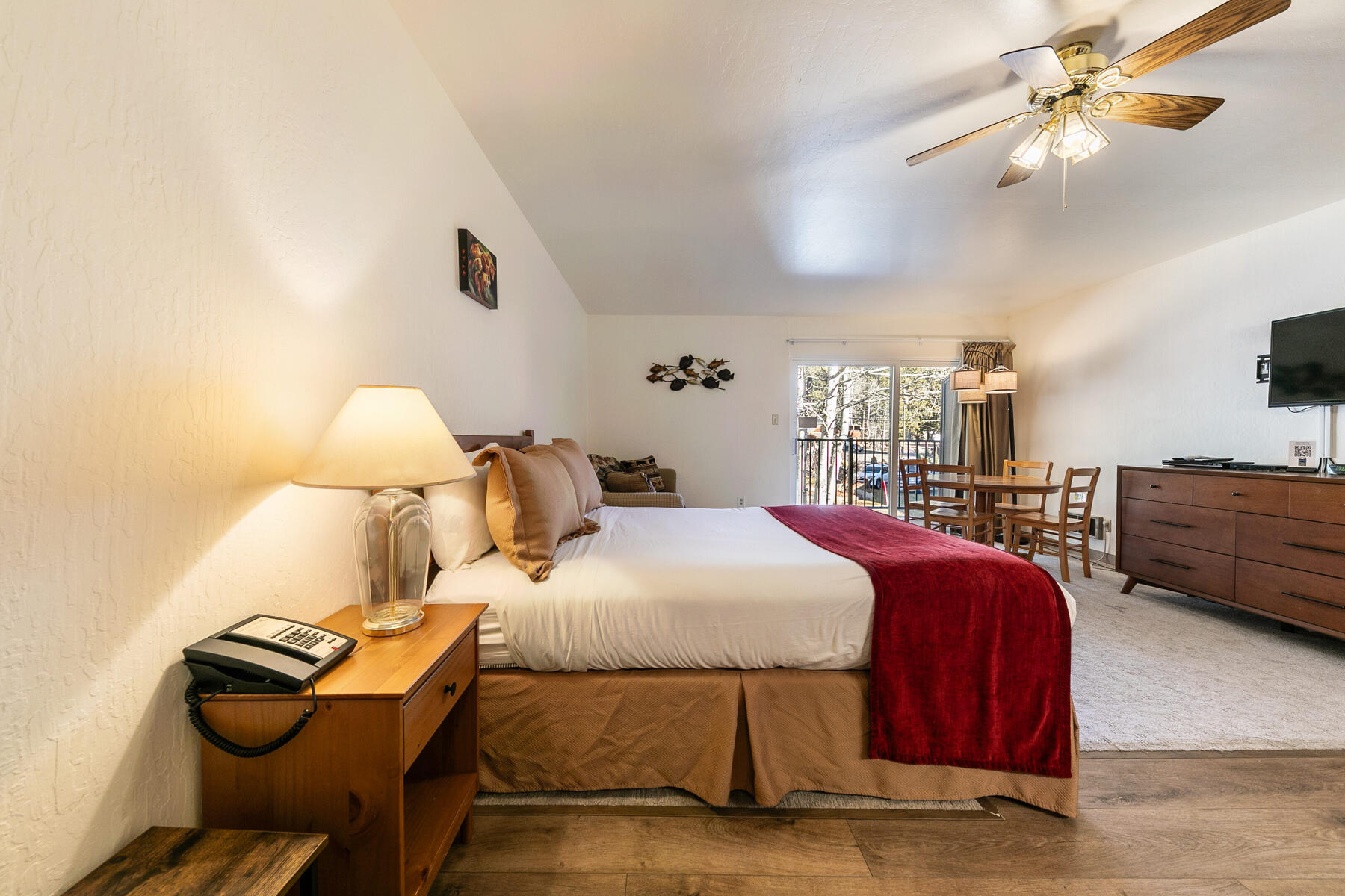 vacation rentals at Donner Lake